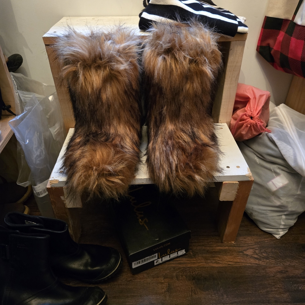 Faux Fur Brown Boots